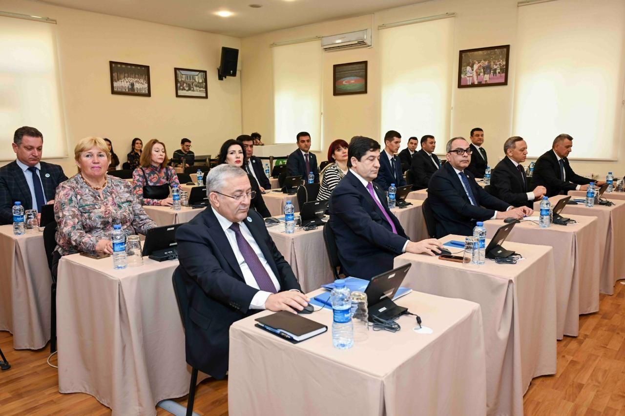 Vüqar Əhmədov yenidən federasiya prezidenti seçildi - FOTOLAR